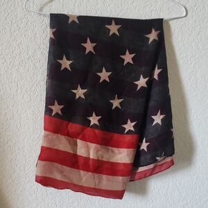 ***Scarf American Flag Pattern